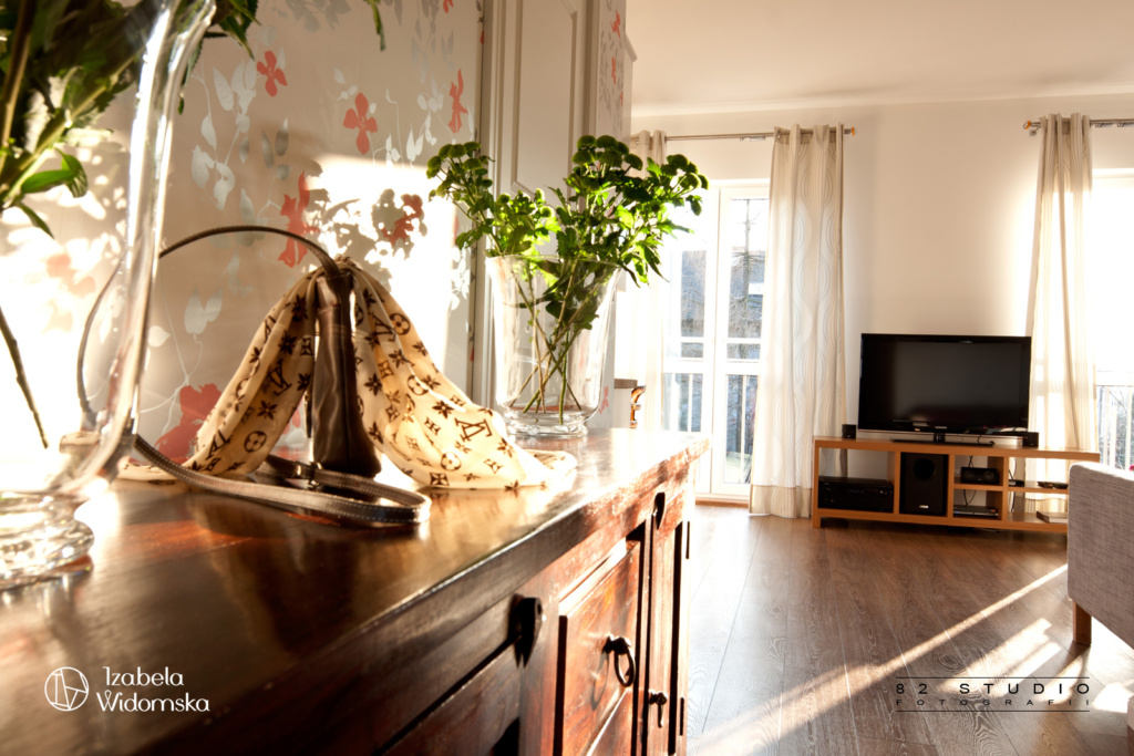 Pięknie na dwóch poziomach | Dobre życie, równowaga | Projekt wnętrza architekt Izabela Widomska